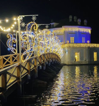 Luci d’artista alla Casina Vanvitelliana